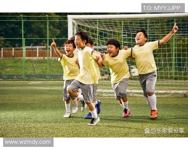 足球吧游戏带你体验真实赛场激情与策略的完美结合